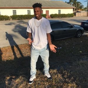 Meet your Posher, Omarreon